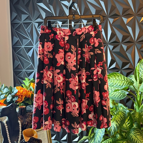 Kate Spade Black and Pink Floral Midi Skirt - Picture 1 of 4